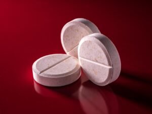 medicines, tablets, health, vitamins, reflection, approach, macro photography, pads